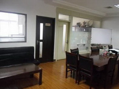   濟南工達捷能科技發(fā)展有限公司總經(jīng)辦、采購部及小會議室